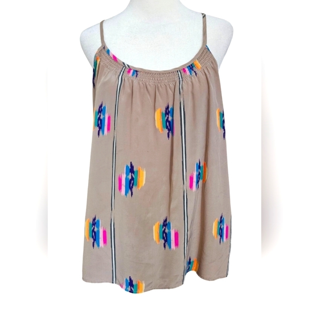 TUCKER Silk Boho Chic printed cami top. Size Small